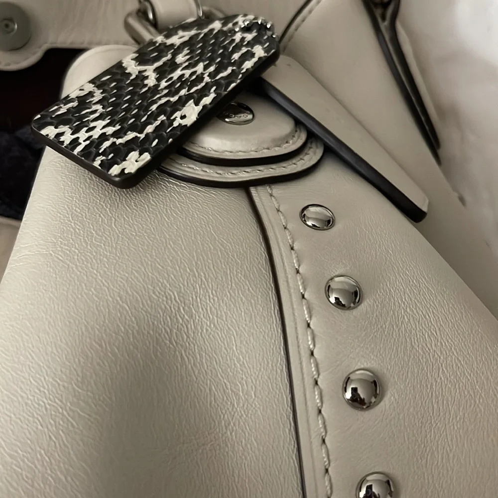 Coach Edie 42 Shoulder Bag - Picture 7 of 8